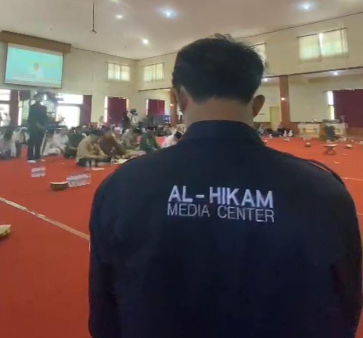 Liput Semarak Halal Bi Halal UM 2025: AMC Hadir dalam Panggung  Kolaborasi Kampus dan Pesantren